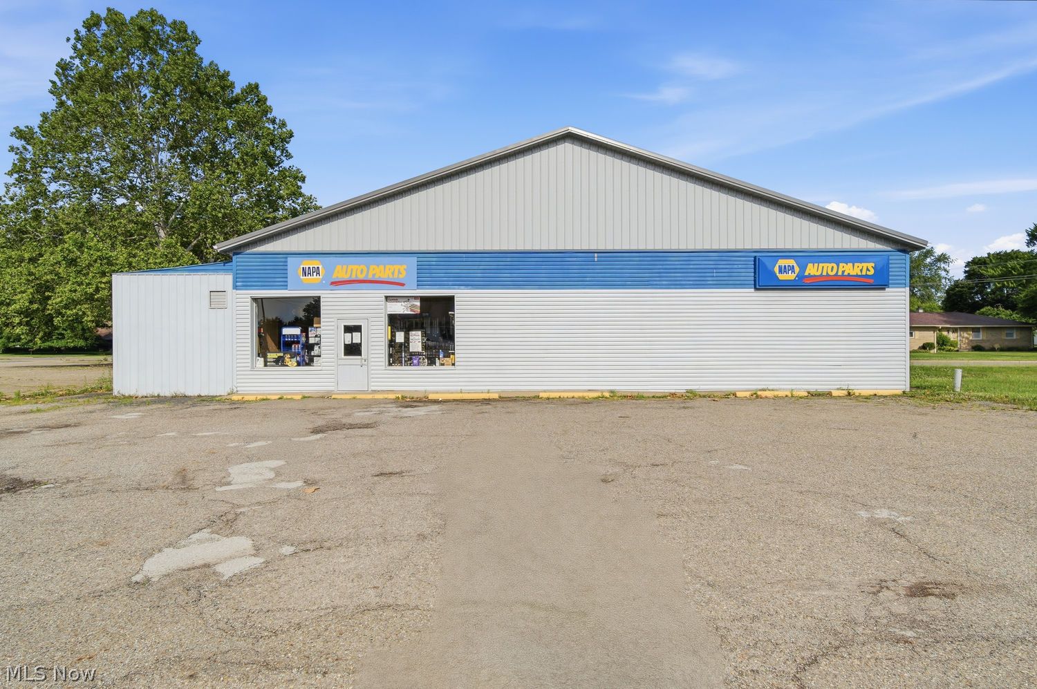 701 Main Street N Navarre OH 44662