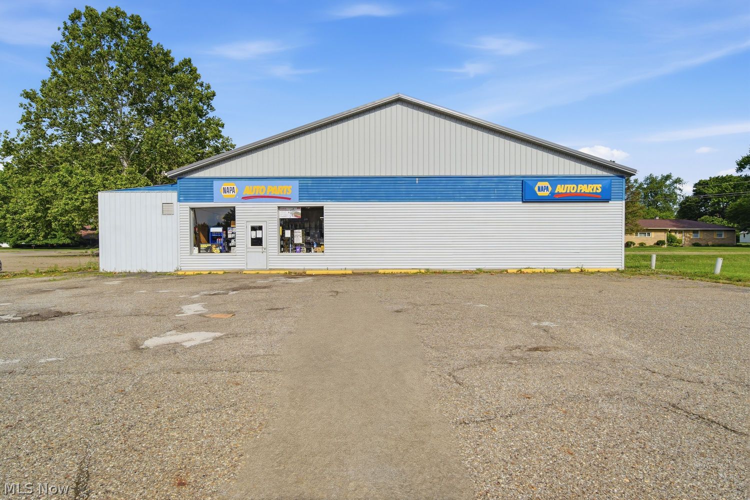 701 Main Street N Navarre OH 44662