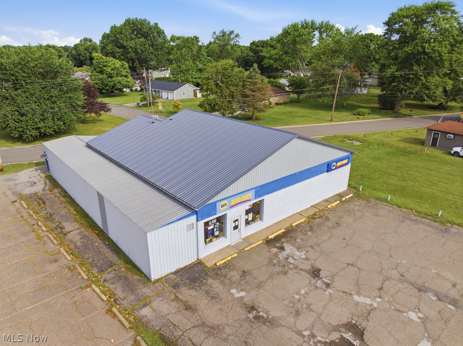 701 Main Street N Navarre OH 44662
