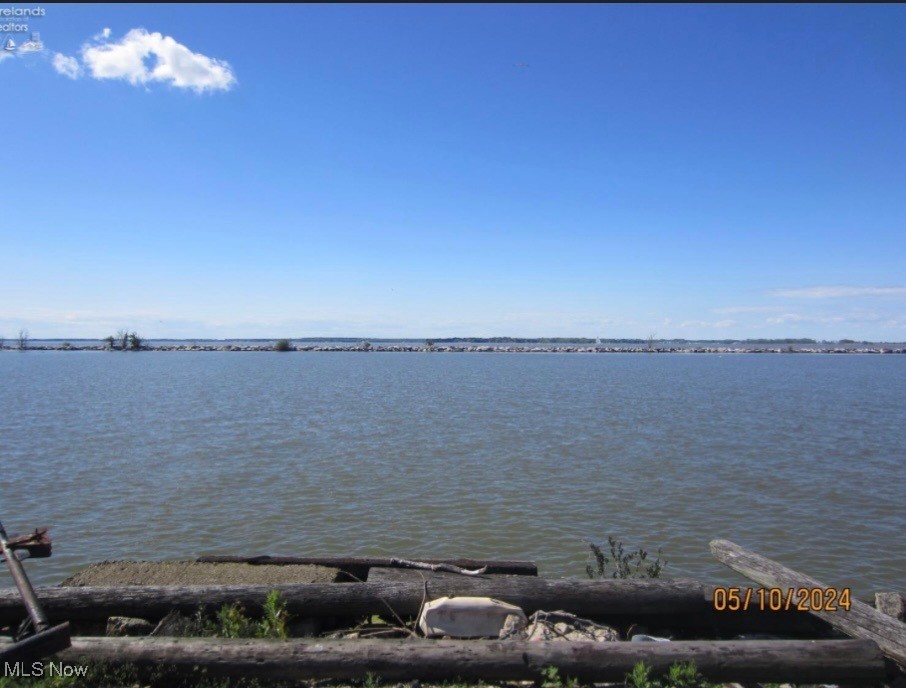 803 W Shoreline Drive Sandusky OH 44870