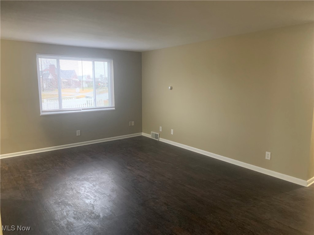 1469 Valentine Circle NW Canton OH 44708