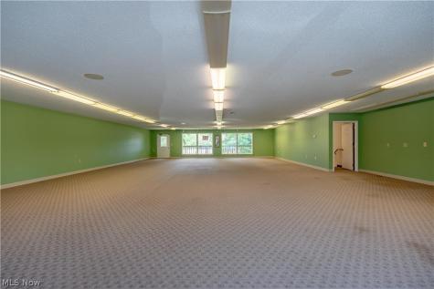 3249 Coral Road NW Malvern OH 44644