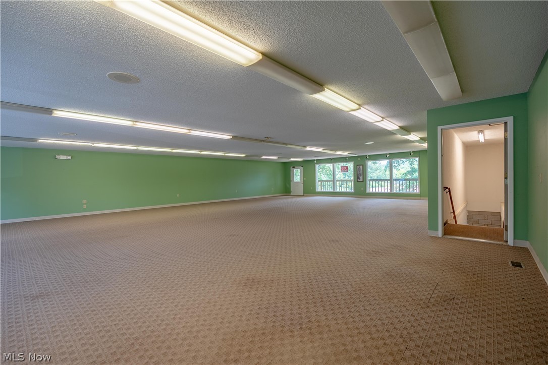 3249 Coral Road NW Malvern OH 44644