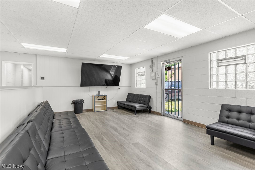 1104 Andrews Avenue Youngstown OH 44505