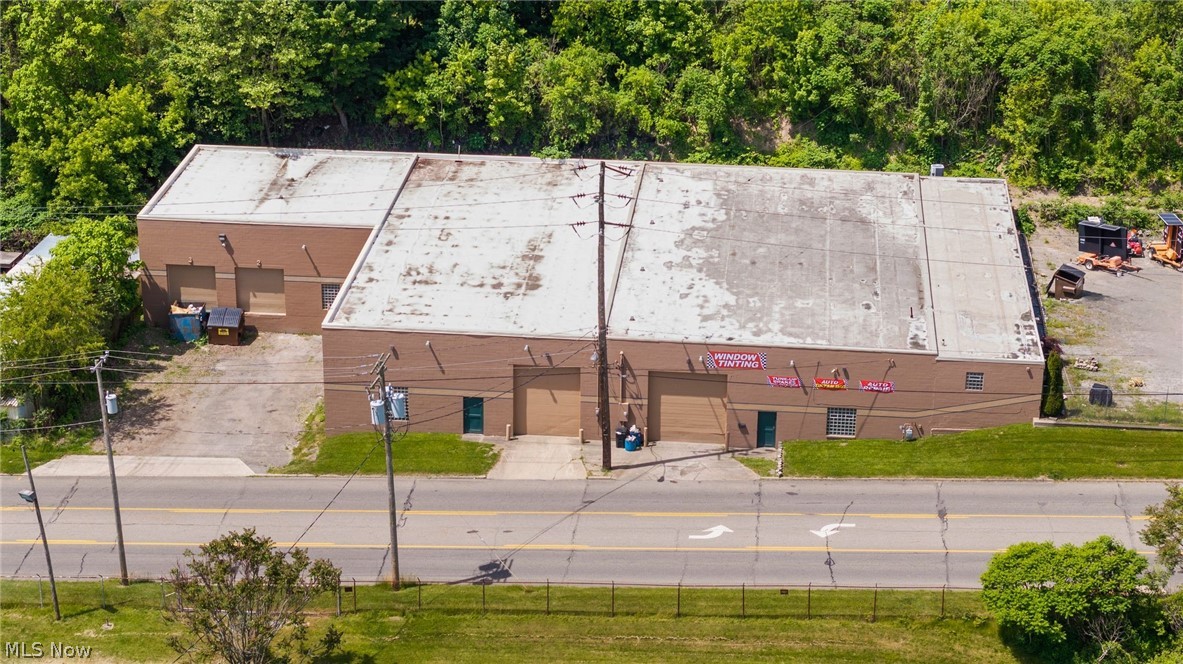 1104 Andrews Avenue Youngstown OH 44505
