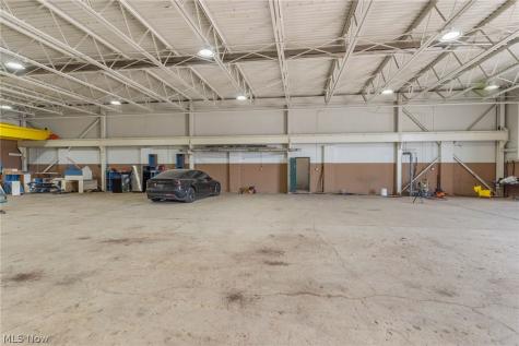 1104 Andrews Avenue Youngstown OH 44505