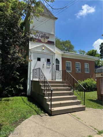 4105 E 114th Street E Cleveland OH 44105