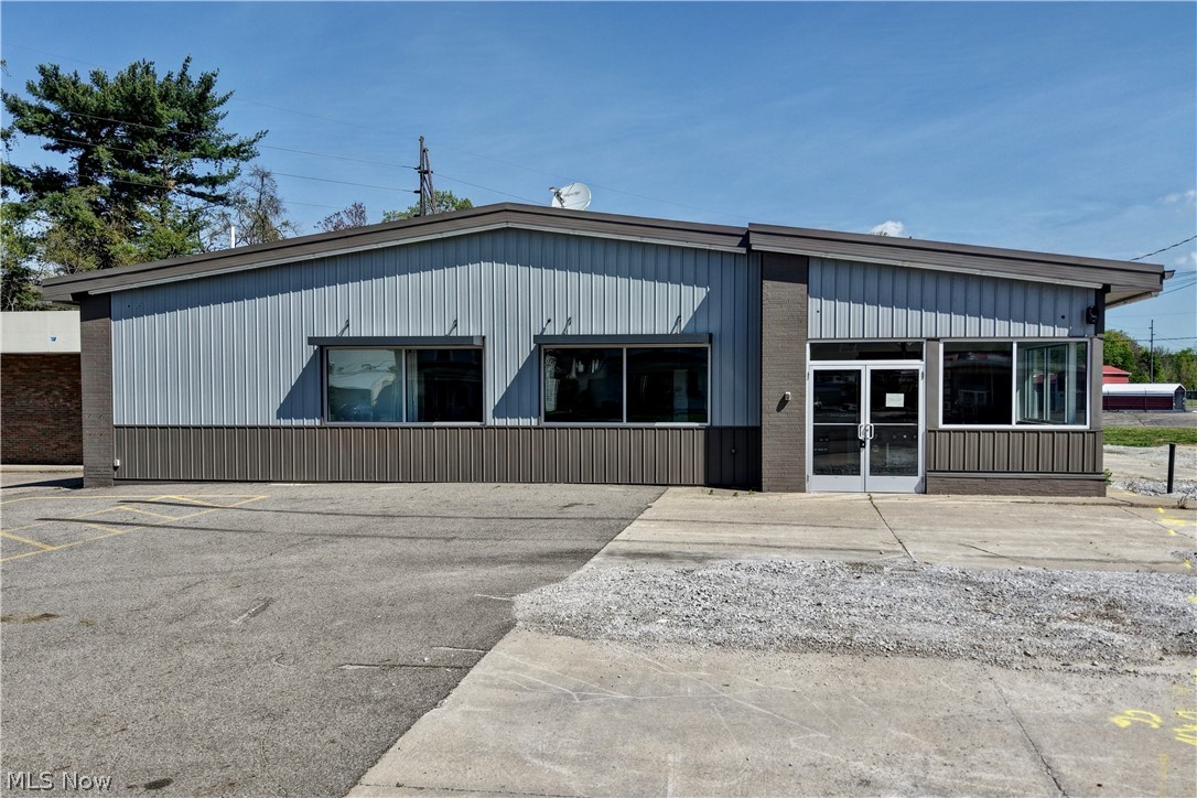1414 Chestnut Street Coshocton OH 43812