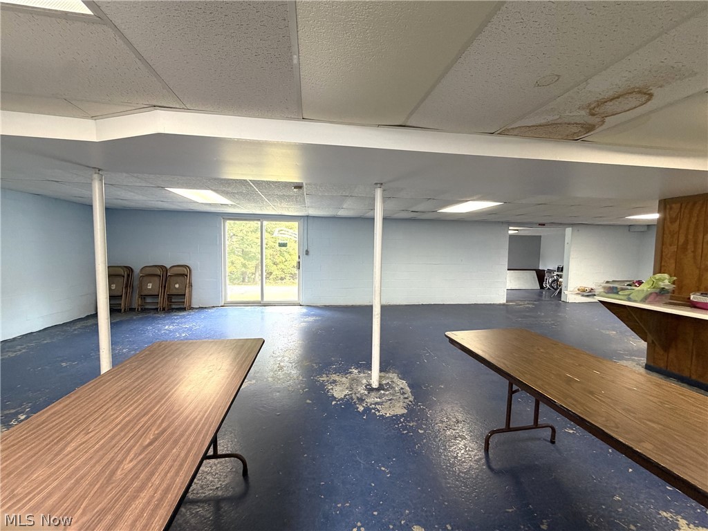 522 N Canal Street Newton Falls OH 44444