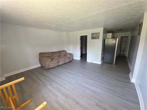 14201 Westropp Avenue Cleveland OH 44110