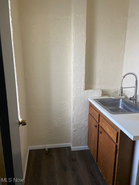 455 E 200th Street Euclid OH 44119