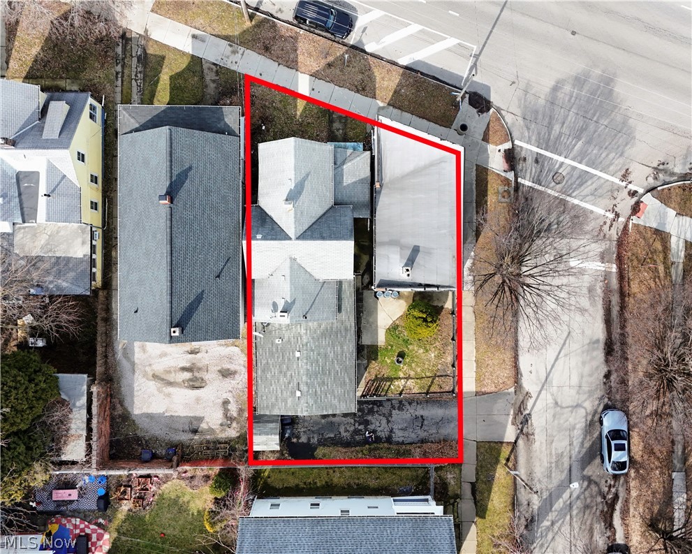 8301 Lake Avenue Cleveland OH 44102