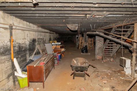 516 W 48th Street Ashtabula OH 44004