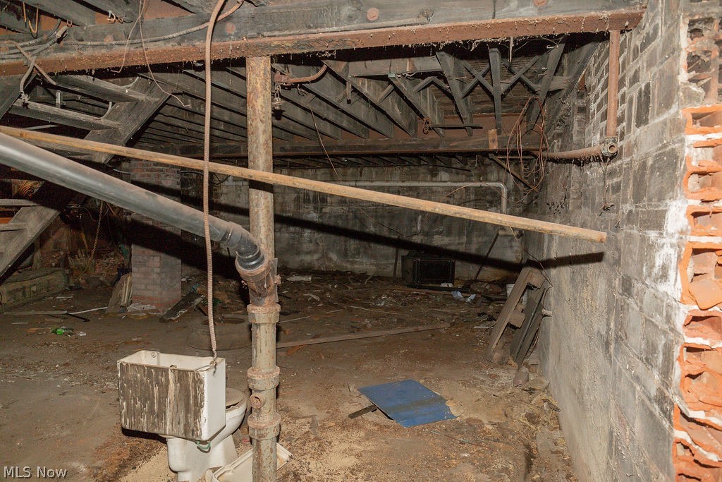 516 W 48th Street Ashtabula OH 44004