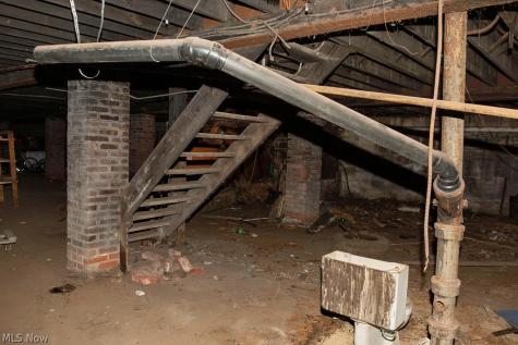 516 W 48th Street Ashtabula OH 44004