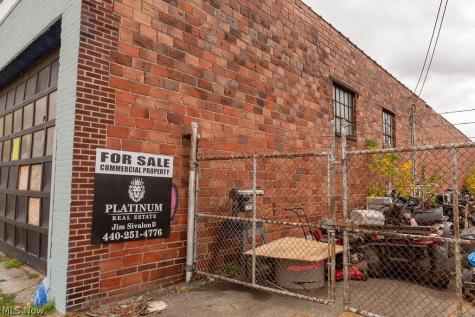 516 W 48th Street Ashtabula OH 44004