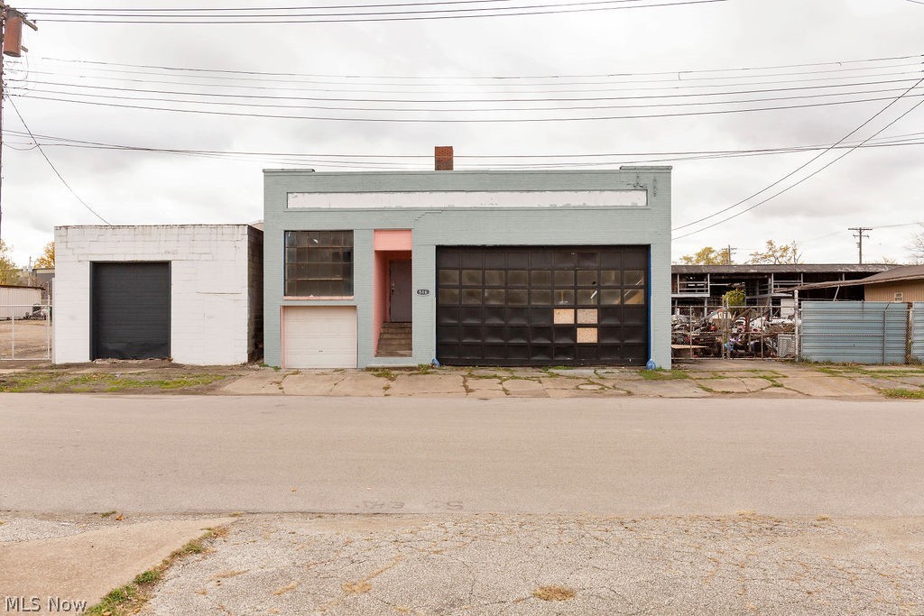 516 W 48th Street Ashtabula OH 44004
