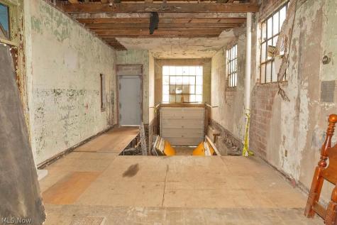 516 W 48th Street Ashtabula OH 44004