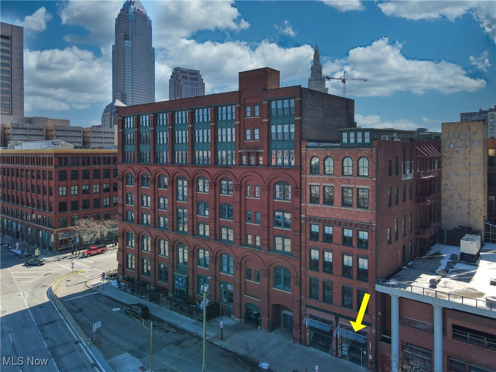 635 W Lakeside Avenue Cleveland OH 44113