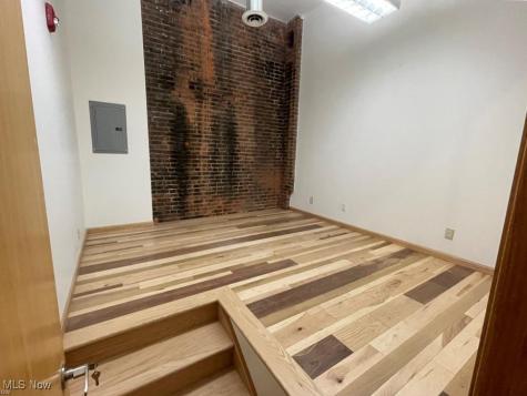 635 W Lakeside Avenue Cleveland OH 44113