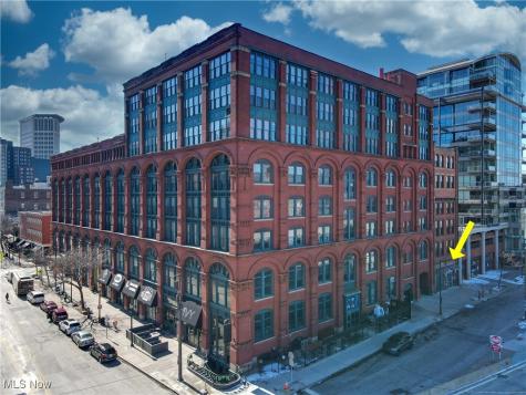 635 W Lakeside Avenue Cleveland OH 44113