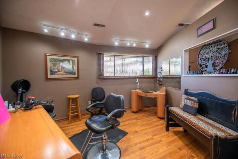 411 W Canal Street Malvern OH 44644