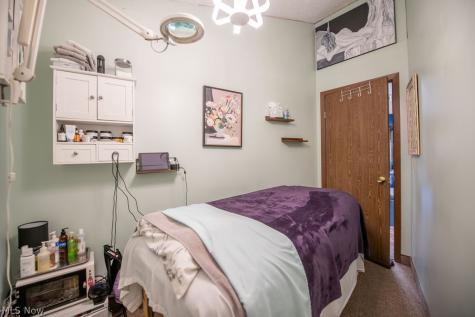 411 W Canal Street Malvern OH 44644