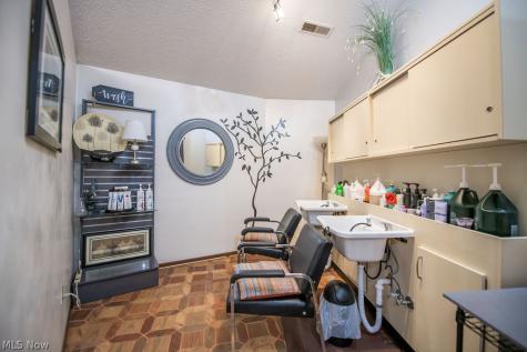 411 W Canal Street Malvern OH 44644