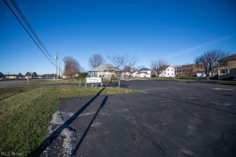 411 W Canal Street Malvern OH 44644