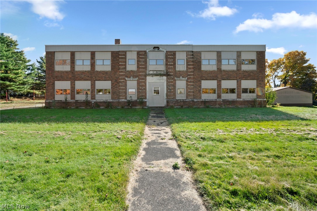 16310 Lisbon Street SE Minerva OH 44657