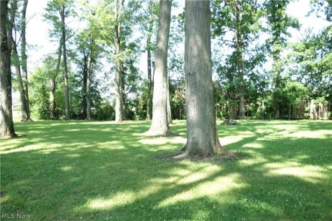 3053 Barber Road Barberton OH 44203