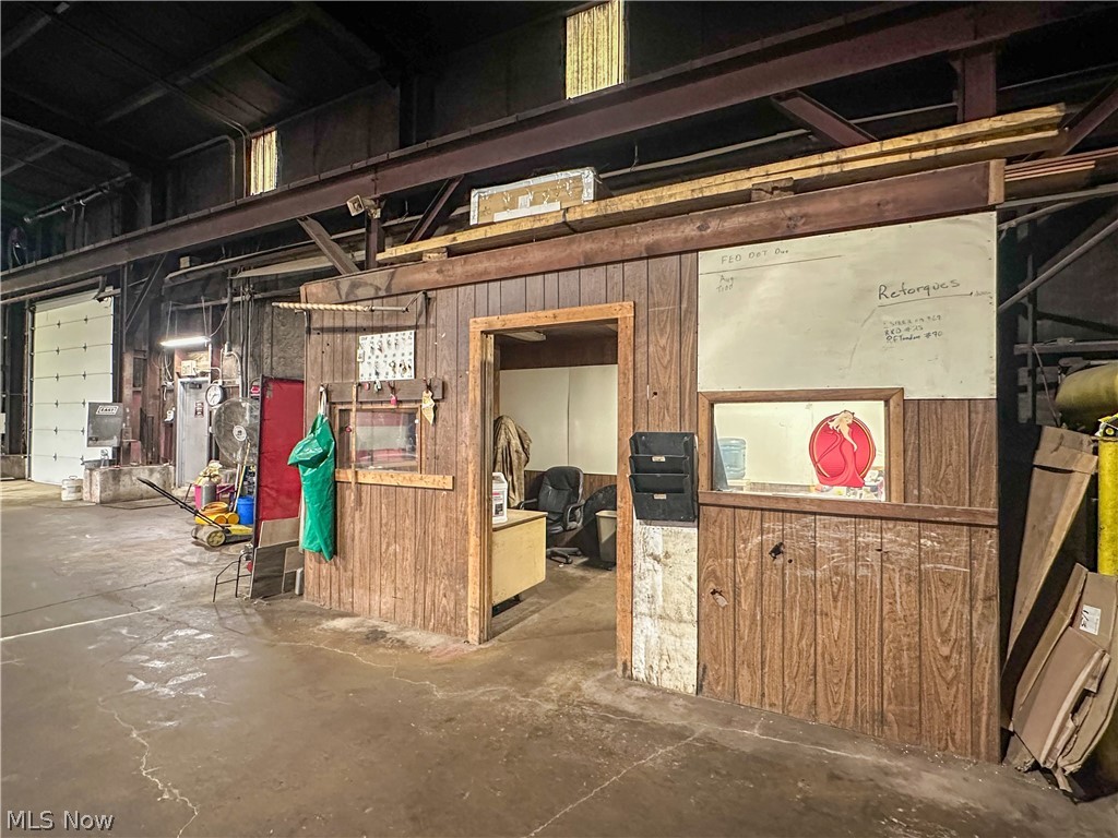 1617 Warren Avenue Niles OH 44446