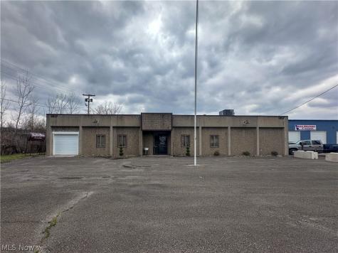 1617 Warren Avenue Niles OH 44446