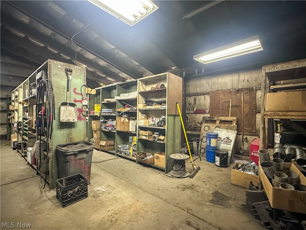 1617 Warren Avenue Niles OH 44446