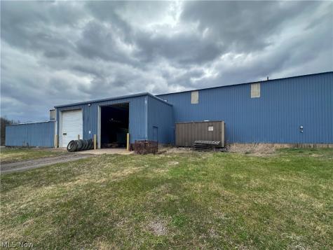 1617 Warren Avenue Niles OH 44446