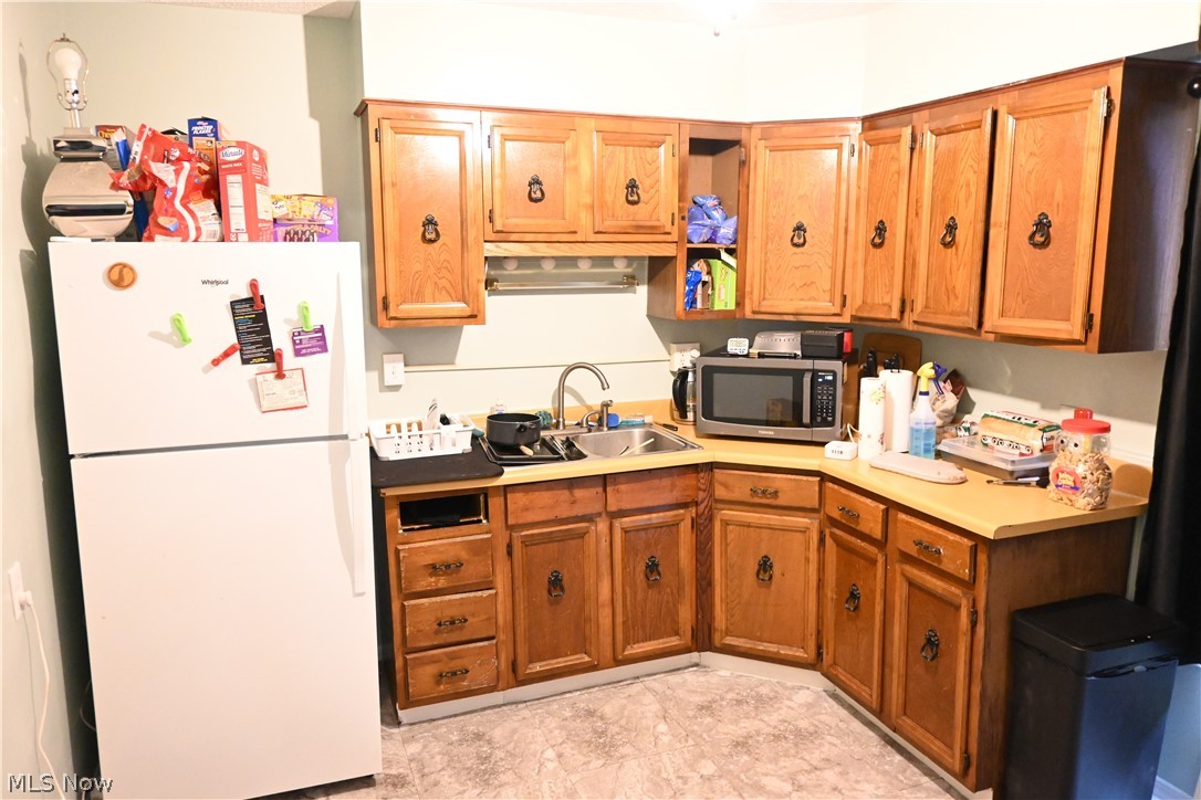 937 Wooster Road W Barberton OH 44203