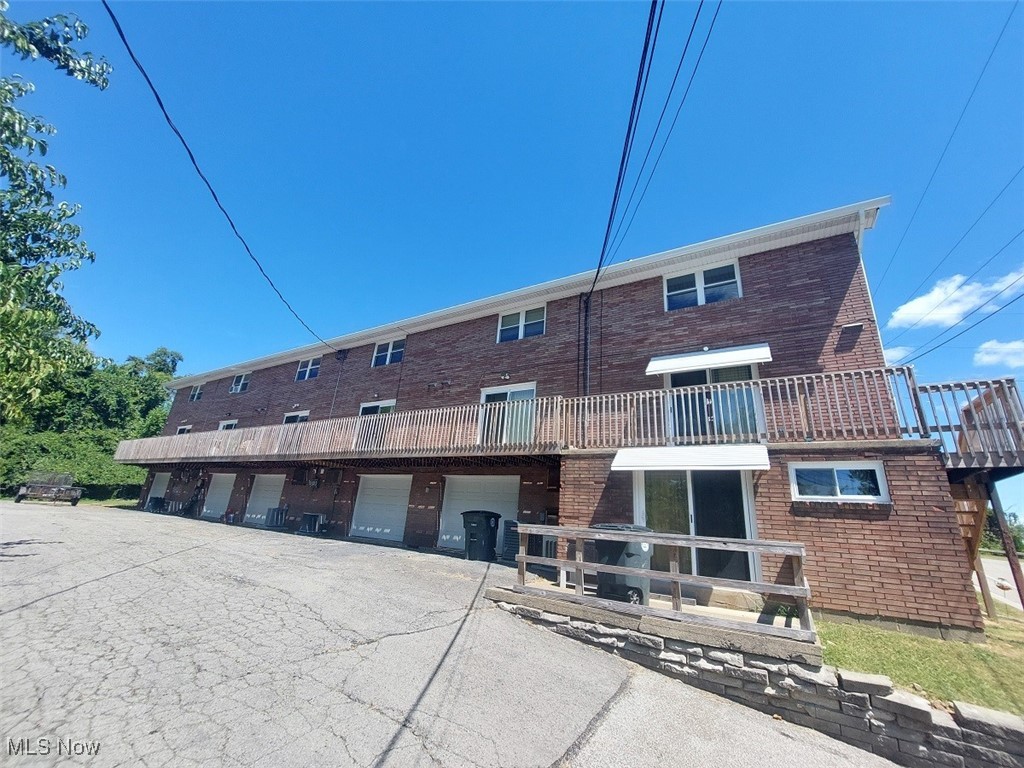 427-445 Woodland Avenue Steubenville OH 43952