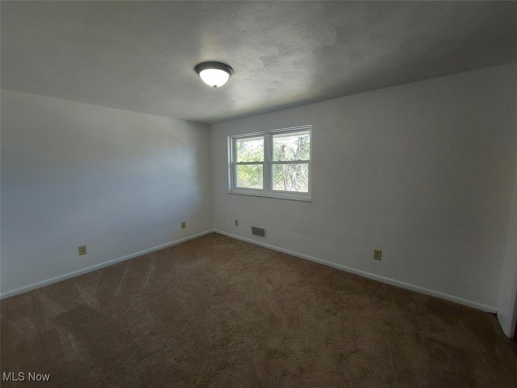 427-445 Woodland Avenue Steubenville OH 43952