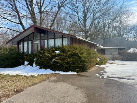 30447 Lorain Road North Olmsted OH 44070