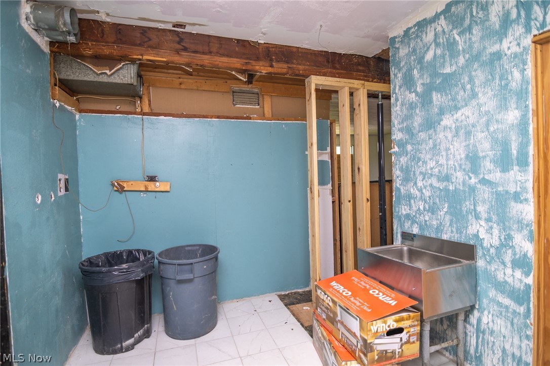 1179 State Route 213 Steubenville OH 43952