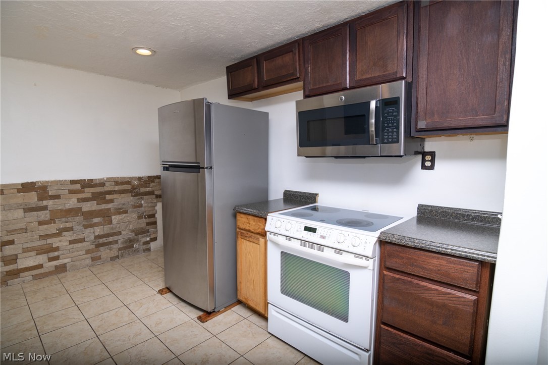 1179 State Route 213 Steubenville OH 43952