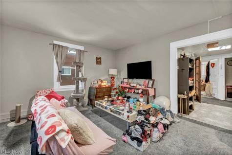 4435 State Road Cleveland OH 44109