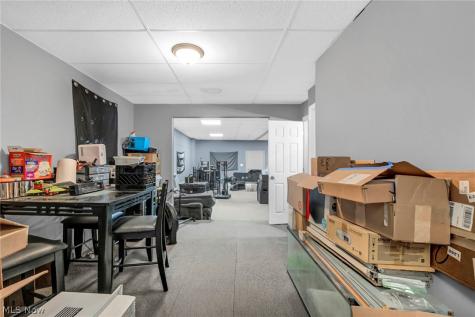 4435 State Road Cleveland OH 44109