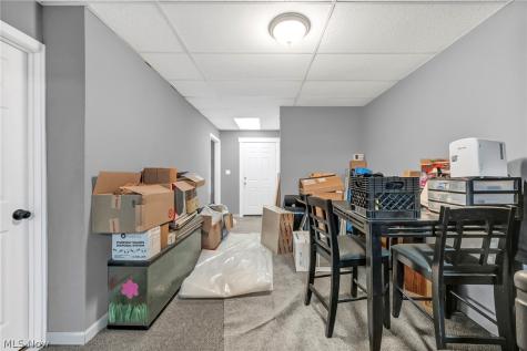 4435 State Road Cleveland OH 44109