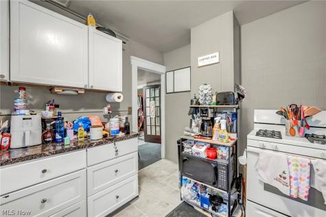 4435 State Road Cleveland OH 44109