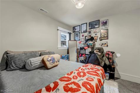 4435 State Road Cleveland OH 44109