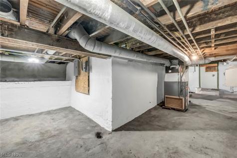 4435 State Road Cleveland OH 44109