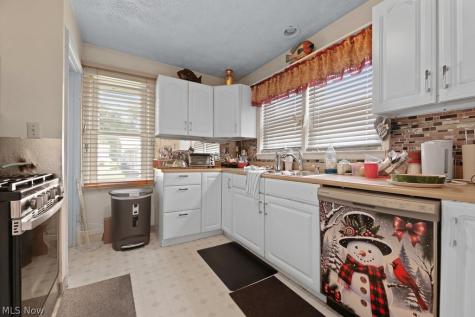 1887 W Beech Street Alliance OH 44601