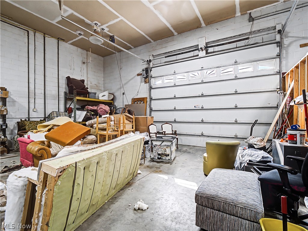 37931 Vine Street Willoughby OH 44094