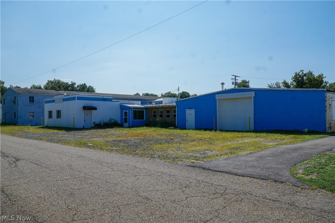 356 E Maryland Avenue Sebring OH 44672